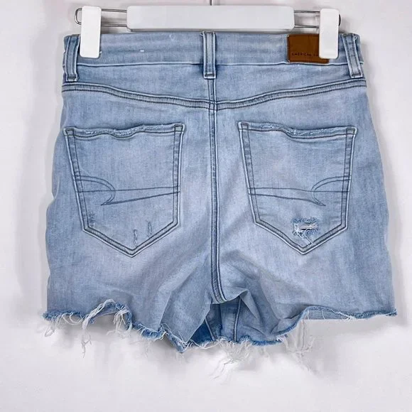 AE American Eagle Curvy Hi Rise Shortie Raw Hem Light Blue Denim Shorts Size 4 - Picture 3 of 8